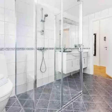 Ferienhaus Trivelig Familievennlig Hus Med Inngjerdet Hage *